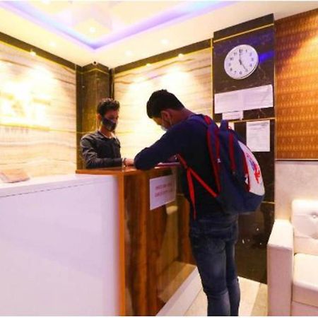 Hotel Royal Sky Luxury Near Delhi Airport ニューデリー エクステリア 写真
